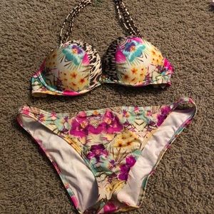 Victoria Secret bikini